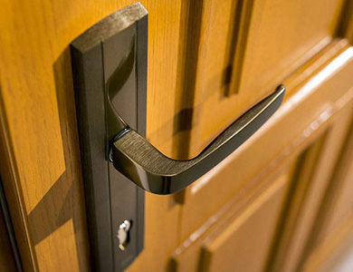 连云24小时上门开锁公司